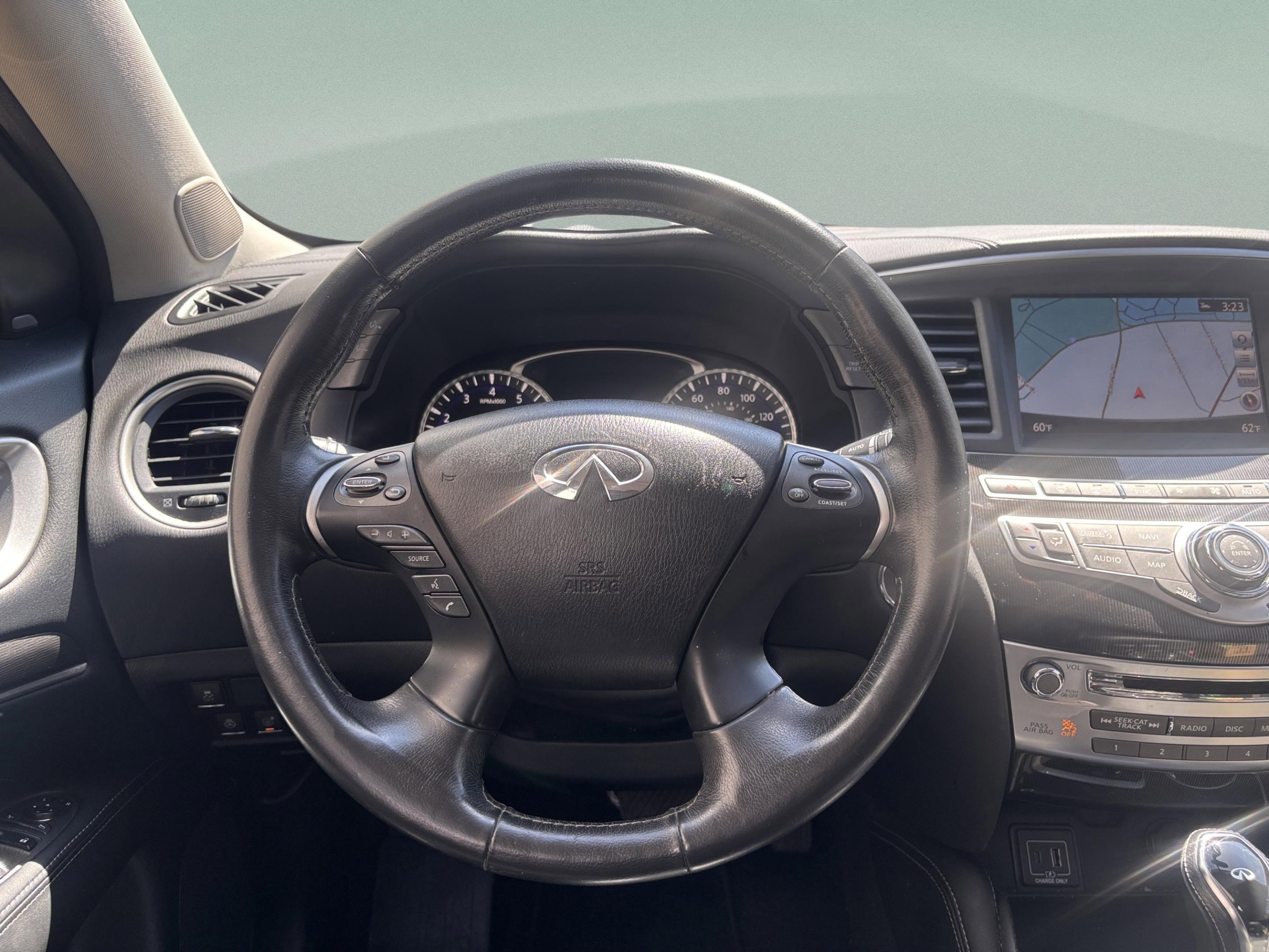 Used 2019 INFINITI QX60 Luxe w/ Essential Package image 8