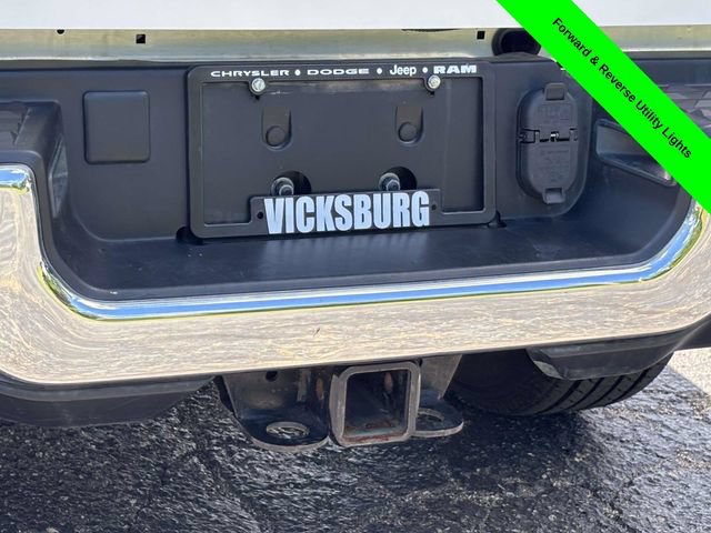 Used 2024 RAM 2500 Big Horn AWD/4WD image 40