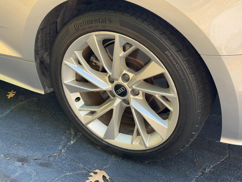 Used 2022 Audi A5 2.0T Premium image 5