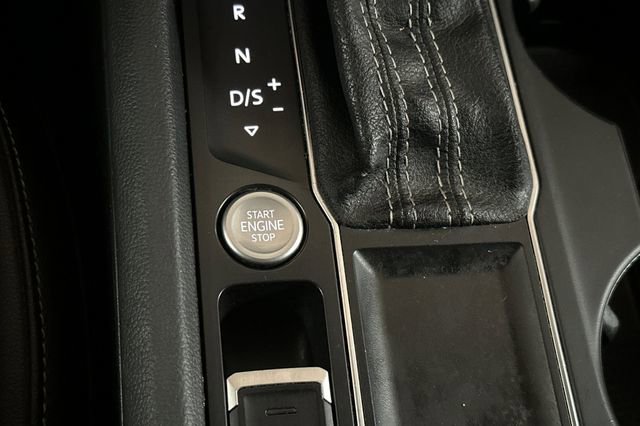 Used 2021 Volkswagen Atlas SE image 28