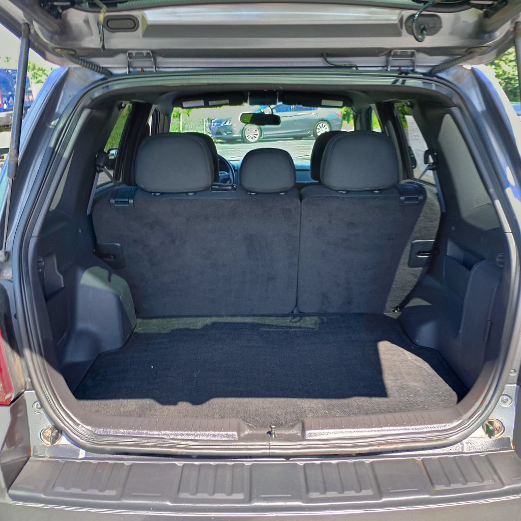 Used 2012 Ford Escape XLT AWD/4WD image 17