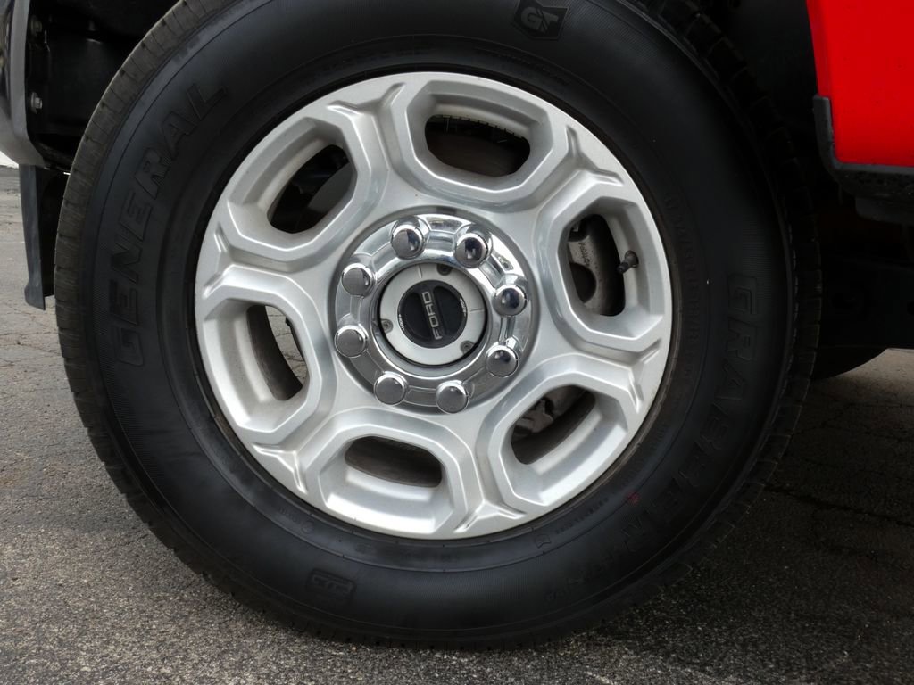 Used 2026 Ford F250 XLT w/ Snow Plow/Camper Package image 30