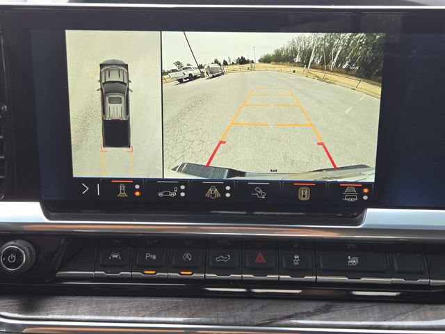 Used 2025 Chevrolet Silverado 1500 LTZ w/ LTZ Premium Package AWD/4WD image 18