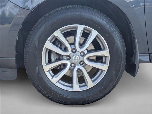 Used 2015 Nissan Pathfinder SV w/ Cargo Package FWD image 24