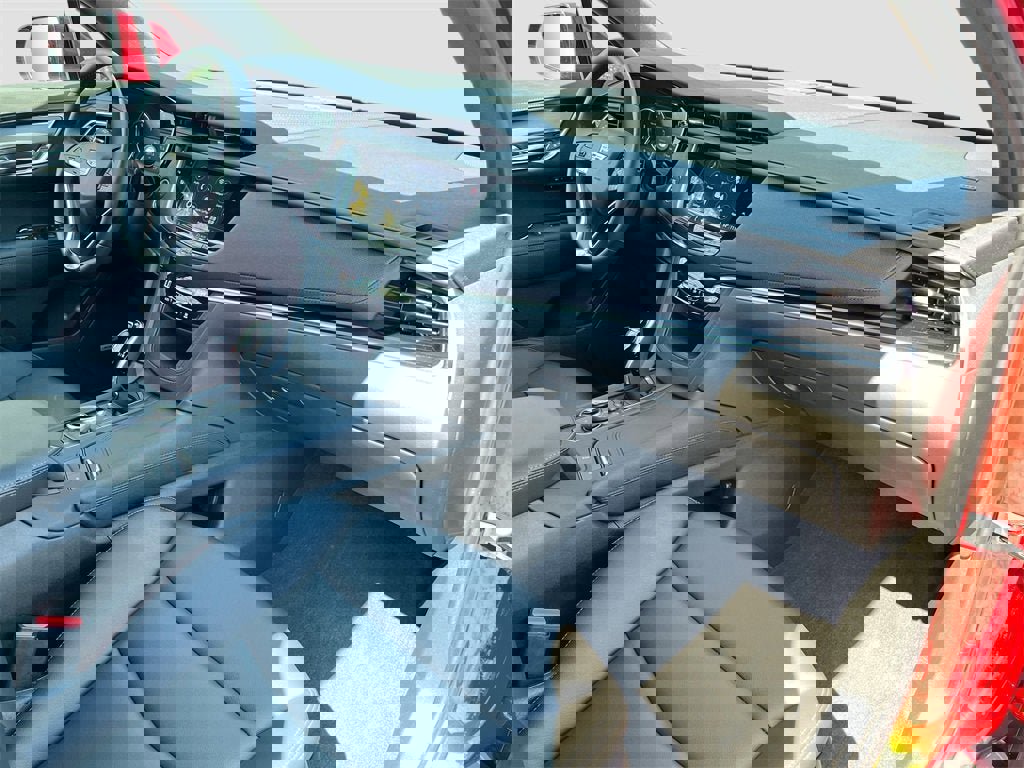 New 2025 Cadillac XT6 Luxury image 31