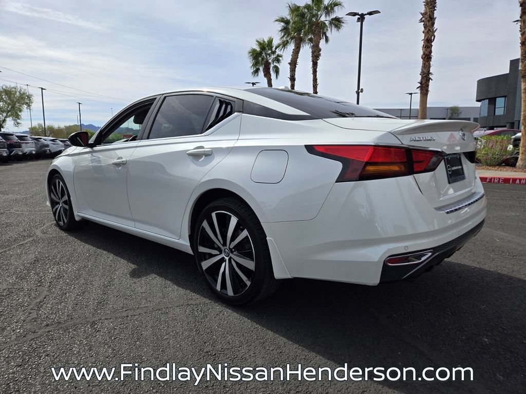 Used 2021 Nissan Altima 2.5 SR w/ SR Premium Package image 4