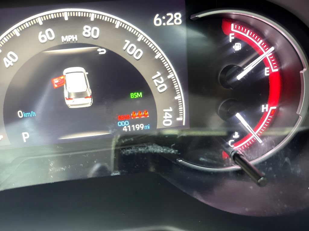 Used 2024 Toyota RAV4 XLE w/ Convenience Package AWD/4WD image 24