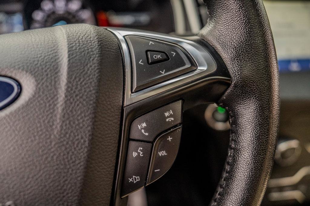 Used 2019 Ford Edge SEL w/ Equipment Group 201A FWD image 36