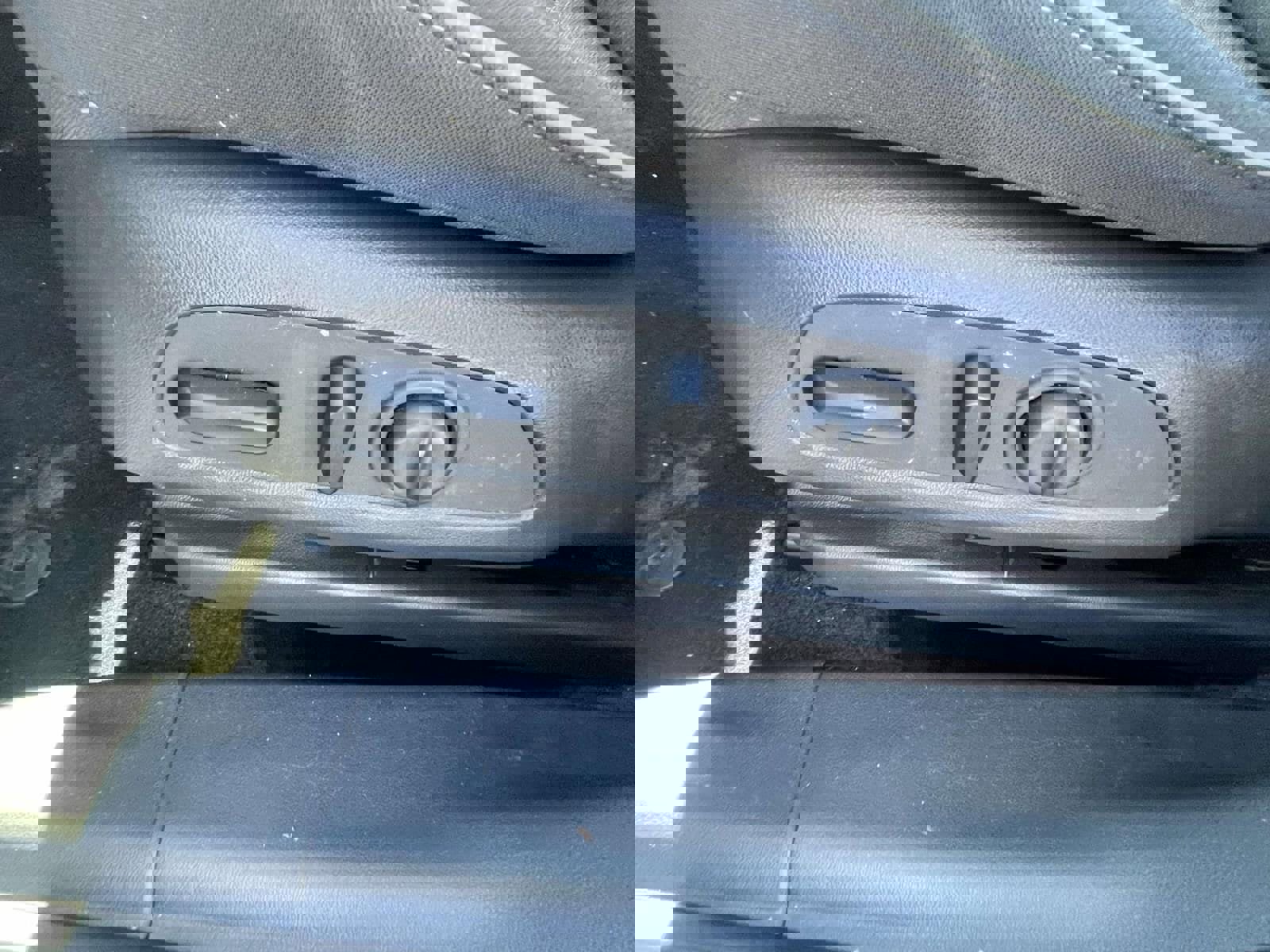 Used 2023 Chevrolet TrailBlazer LT w/ Convenience Package image 13