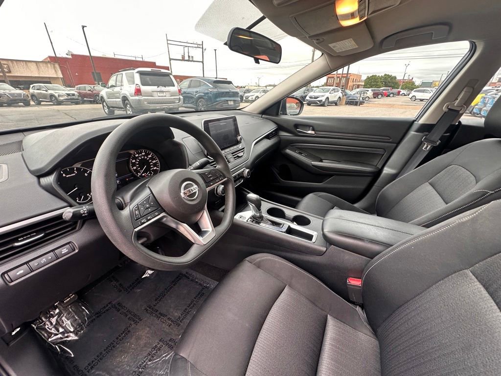 Used 2019 Nissan Altima 2.5 S FWD image 22