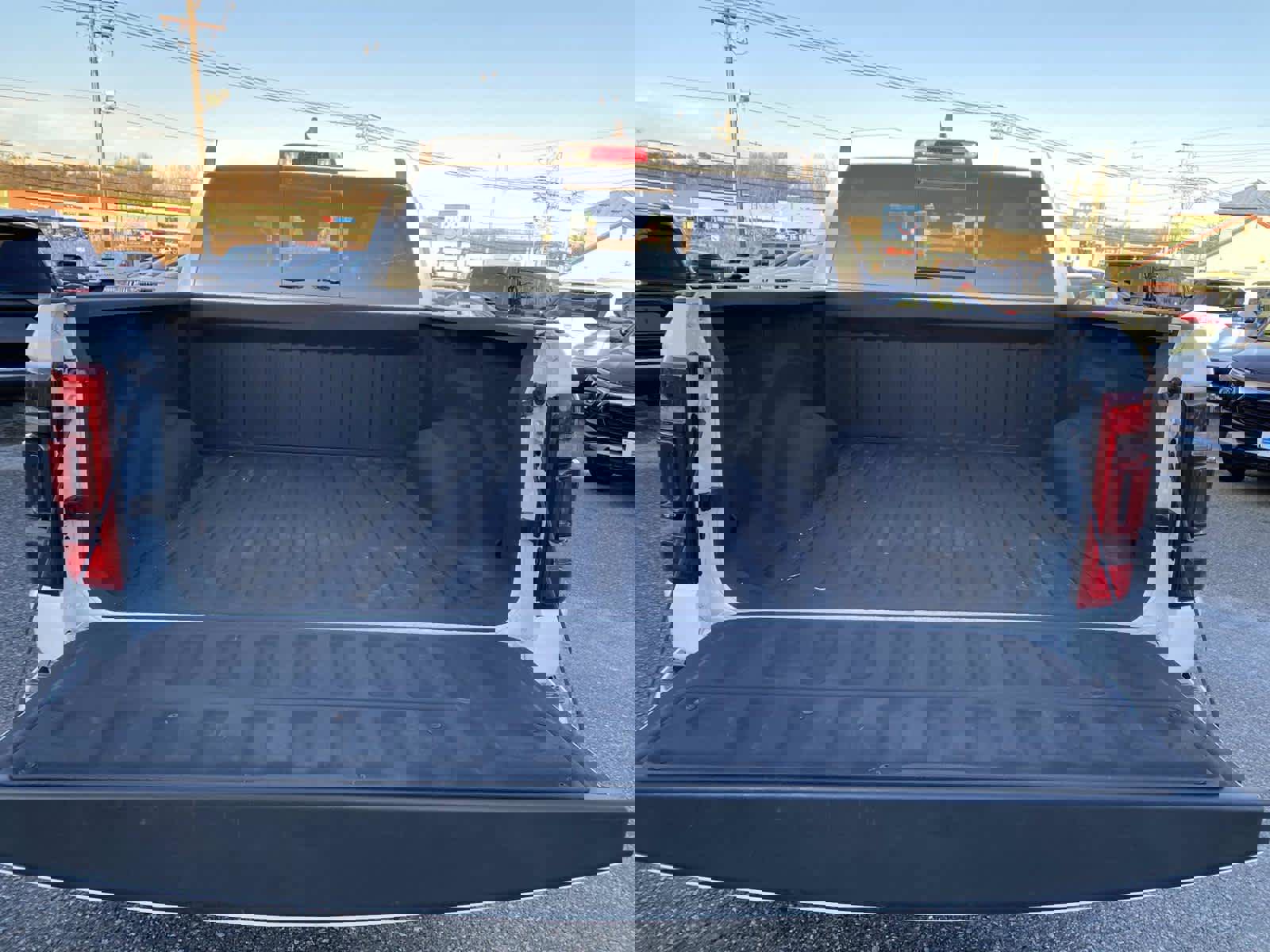 Used 2022 RAM 1500 Limited w/ Body Color Bumper Group image 6