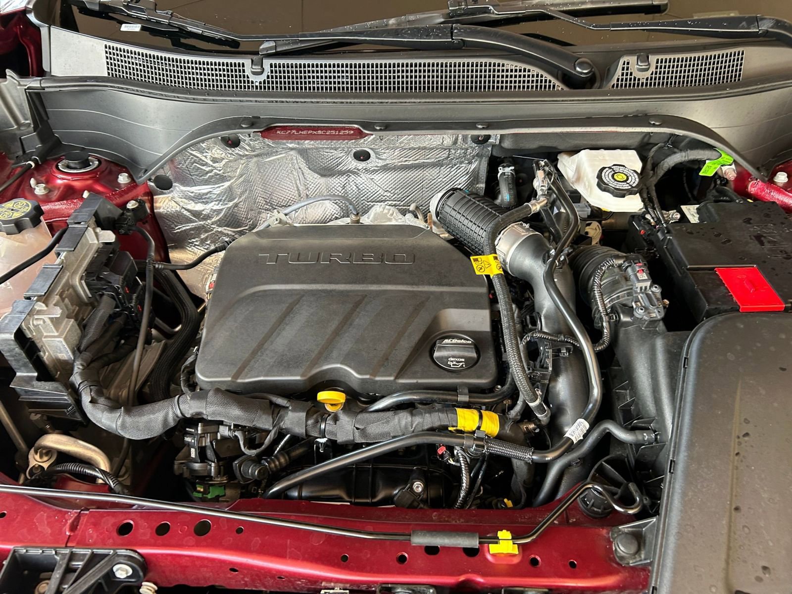 Used 2025 Chevrolet Trax LT w/ LT Convenience Package image 25