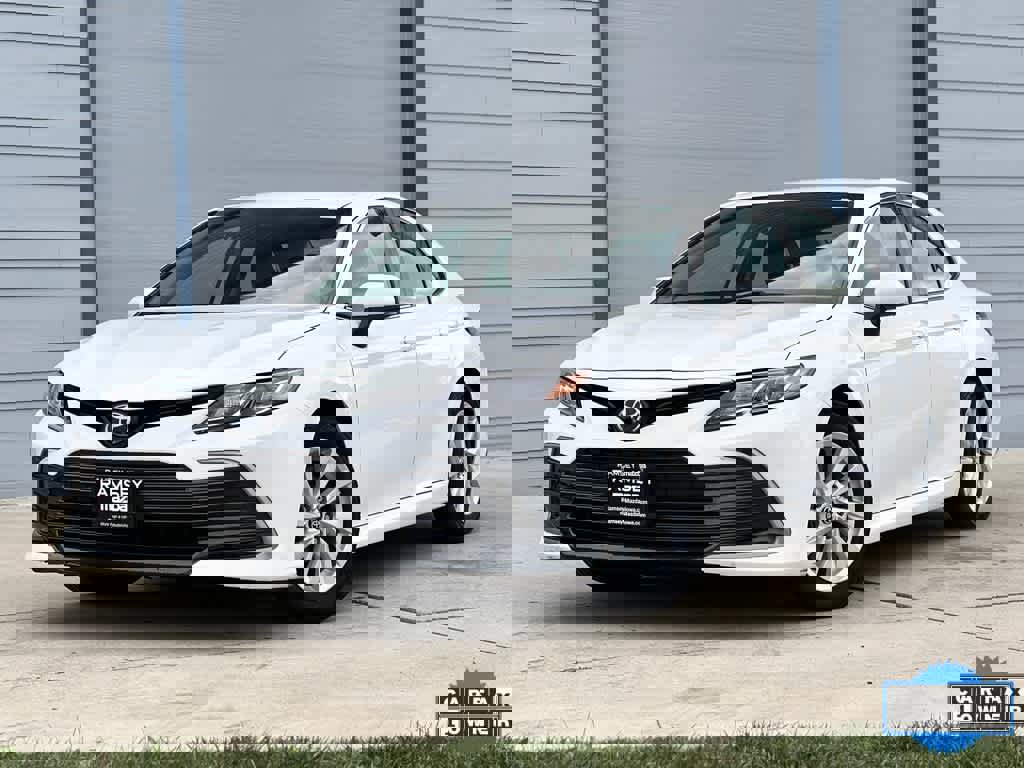 Used 2022 Toyota Camry LE