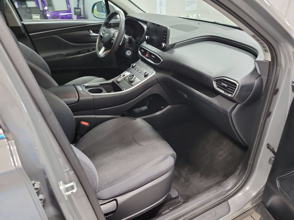 Used 2021 Hyundai Santa Fe SE AWD/4WD image 18