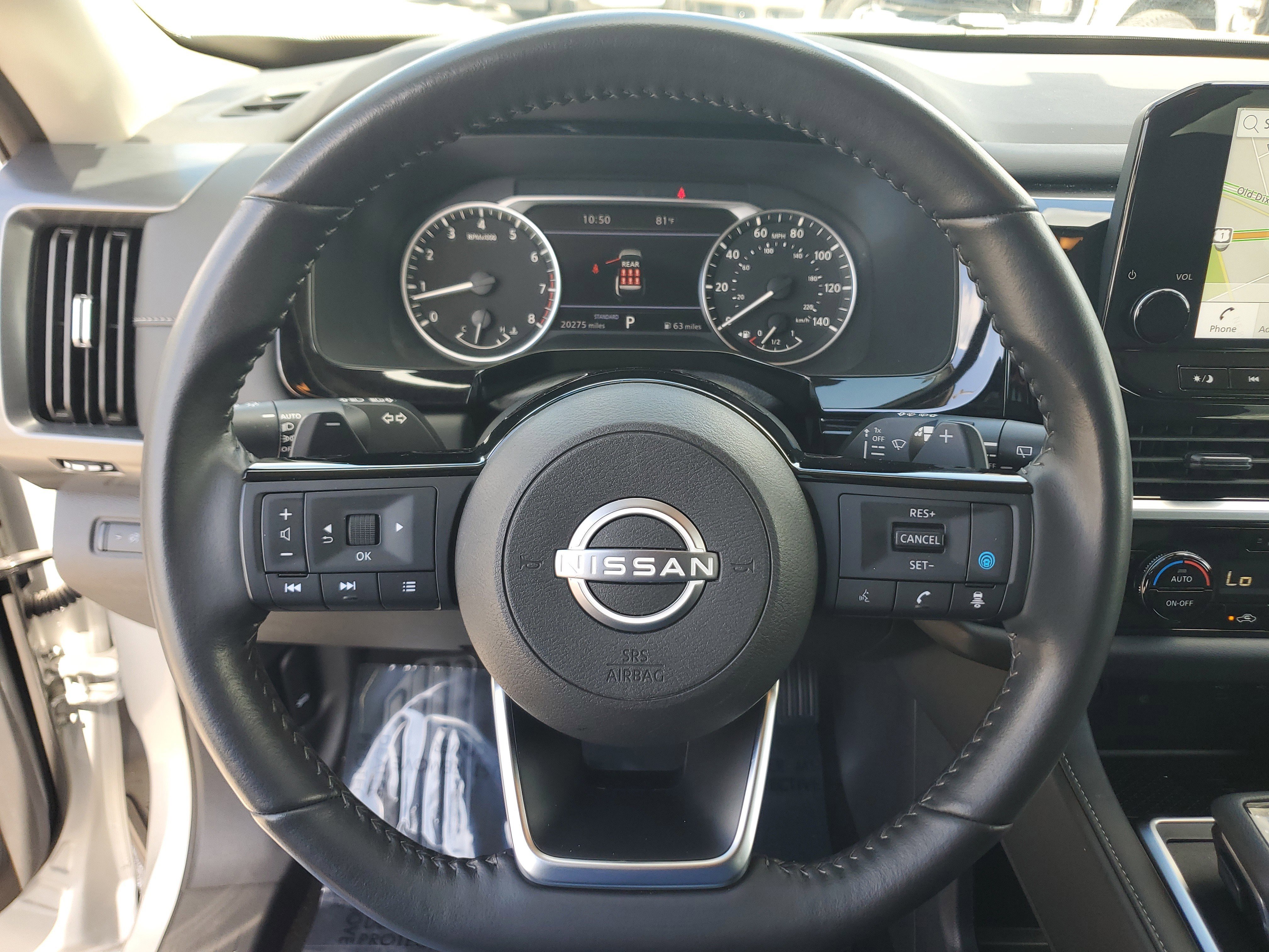 Used 2024 Nissan Pathfinder SL FWD image 22