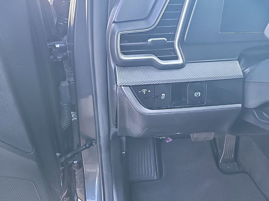 Used 2023 Kia Sportage LX FWD image 20