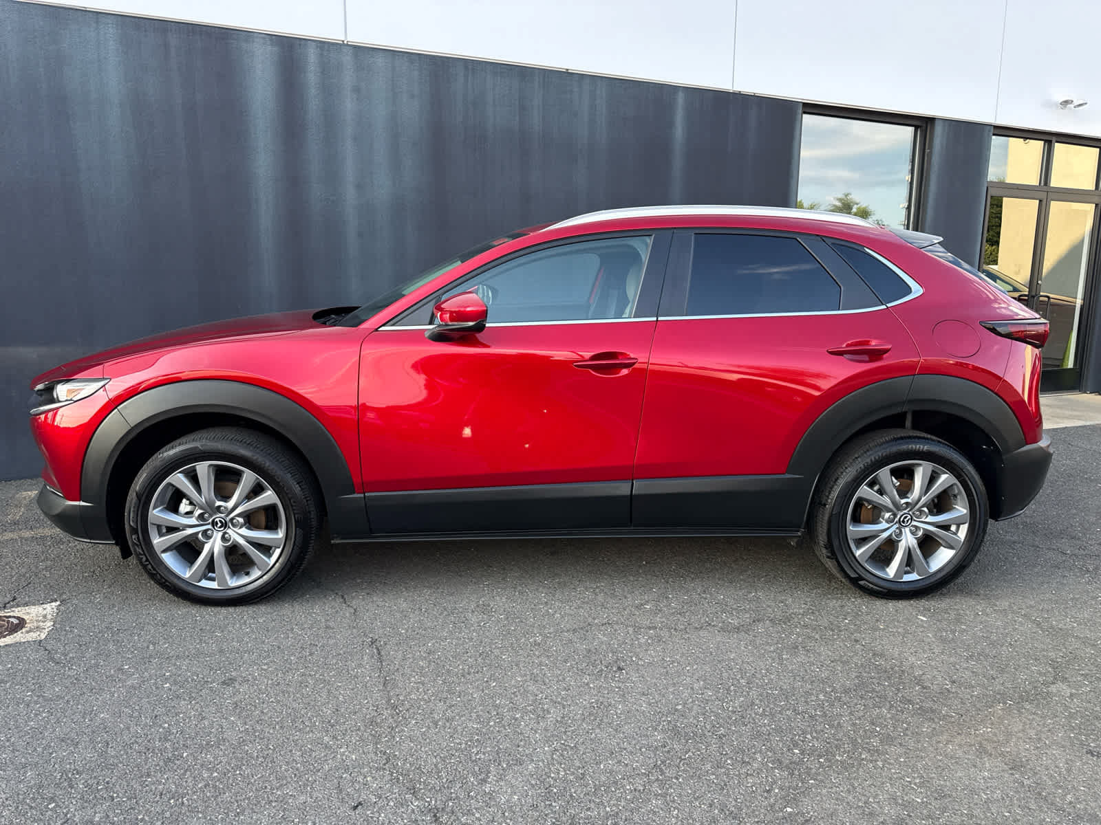 Certified 2025 MAZDA CX-30 AWD 2.5 S w/ Preferred Package image 3