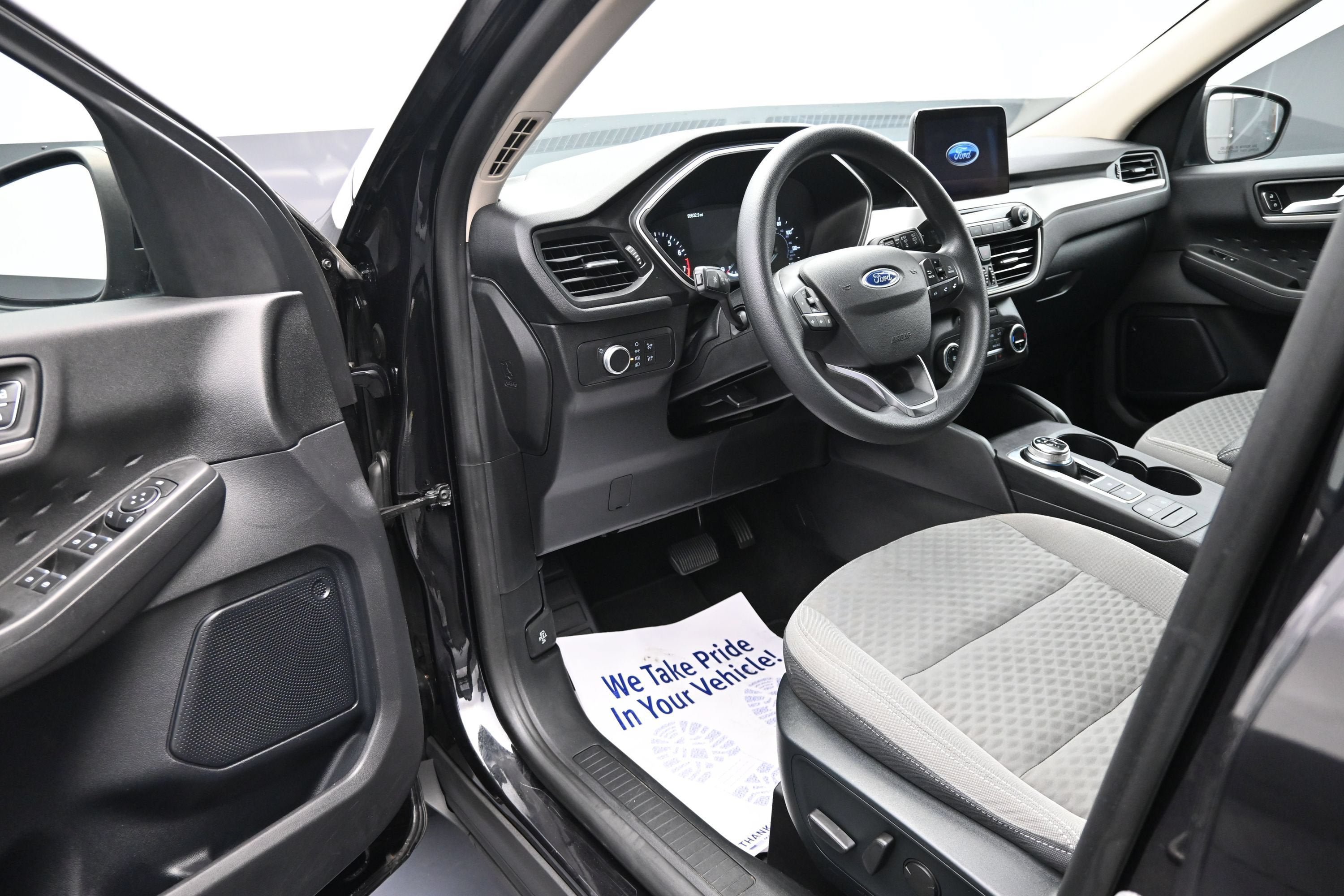 Used 2020 Ford Escape SE FWD image 10