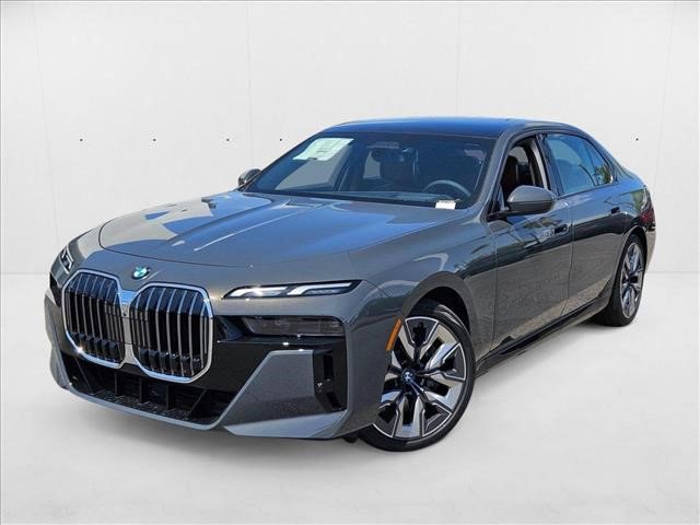 New 2025 BMW 760i xDrive