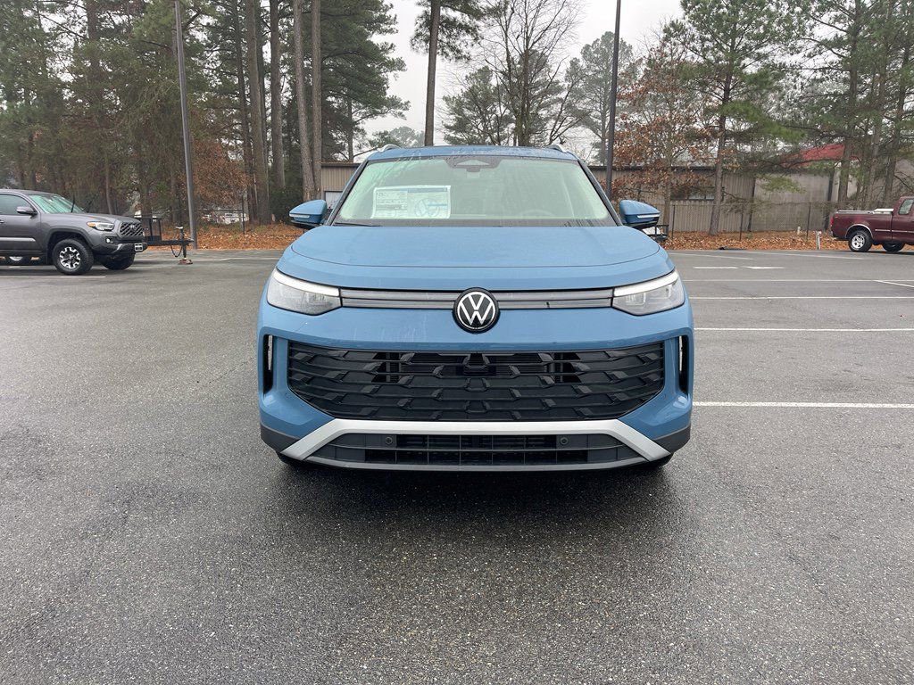 New 2026 Volkswagen Tiguan SE AWD/4WD image 3