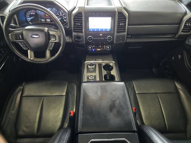 Used 2020 Ford Expedition XLT w/ Equipment Group 202A AWD/4WD image 29