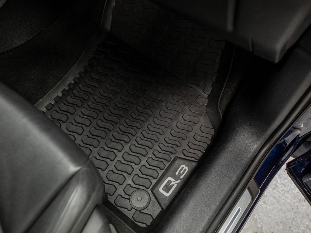 Used 2021 Audi Q3 2.0T Premium w/ Convenience Package image 30