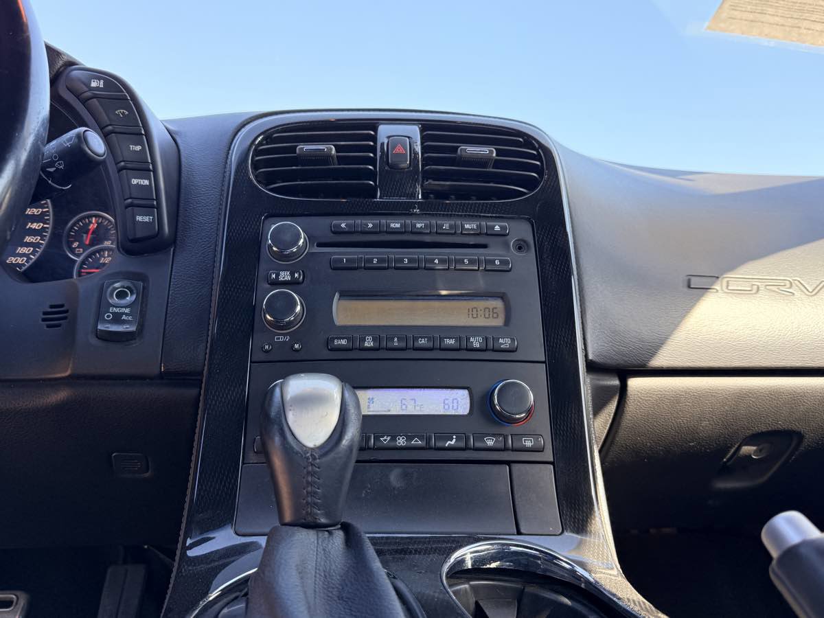 Used 2008 Chevrolet Corvette w/ Z51 Performance Package image 18