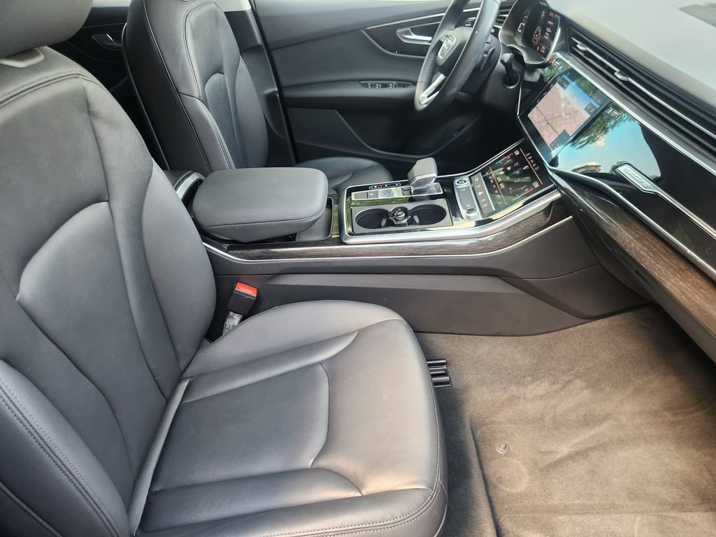 Certified 2022 Audi Q7 3.0T Premium AWD/4WD image 17