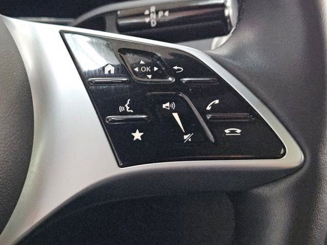 Used 2025 Mercedes-Benz C 300 4MATIC Sedan image 20