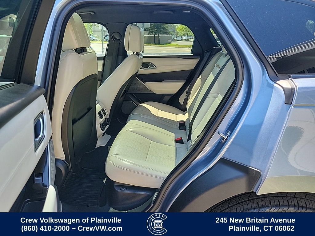 Used 2018 Land Rover Range Rover Velar R-Dynamic HSE AWD/4WD image 14