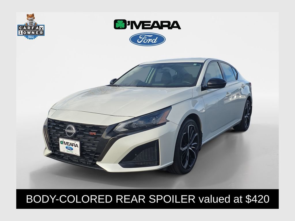 Used 2023 Nissan Altima 2.5 SR image 1