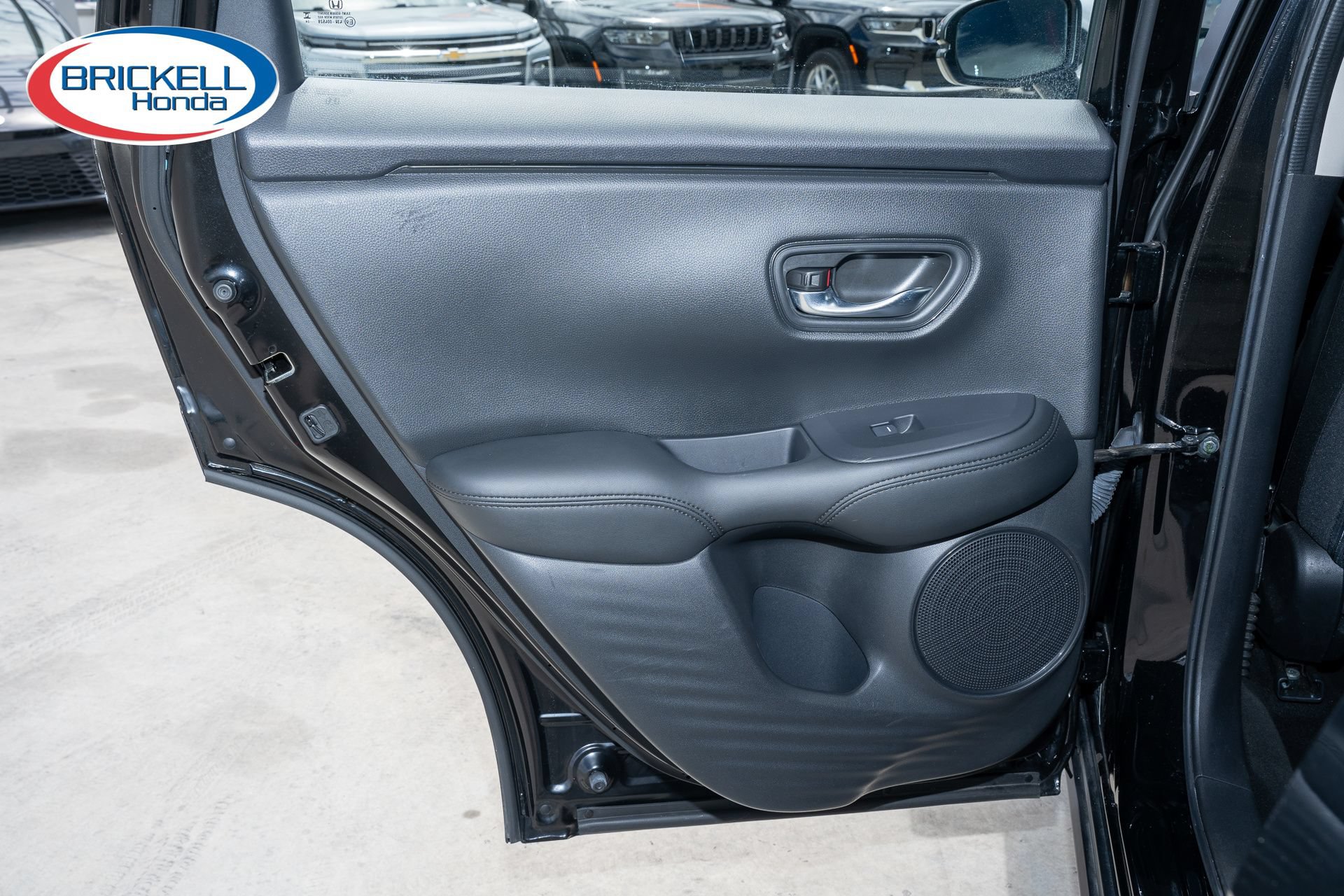 Certified 2024 Honda HR-V LX image 11