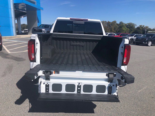 Used 2022 GMC Sierra 1500 AT4 w/ AT4 Preferred Package image 12