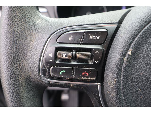 Used 2017 Kia Optima LX FWD image 12
