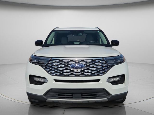 Used 2020 Ford Explorer Platinum w/ Premium Technology Package AWD/4WD image 4
