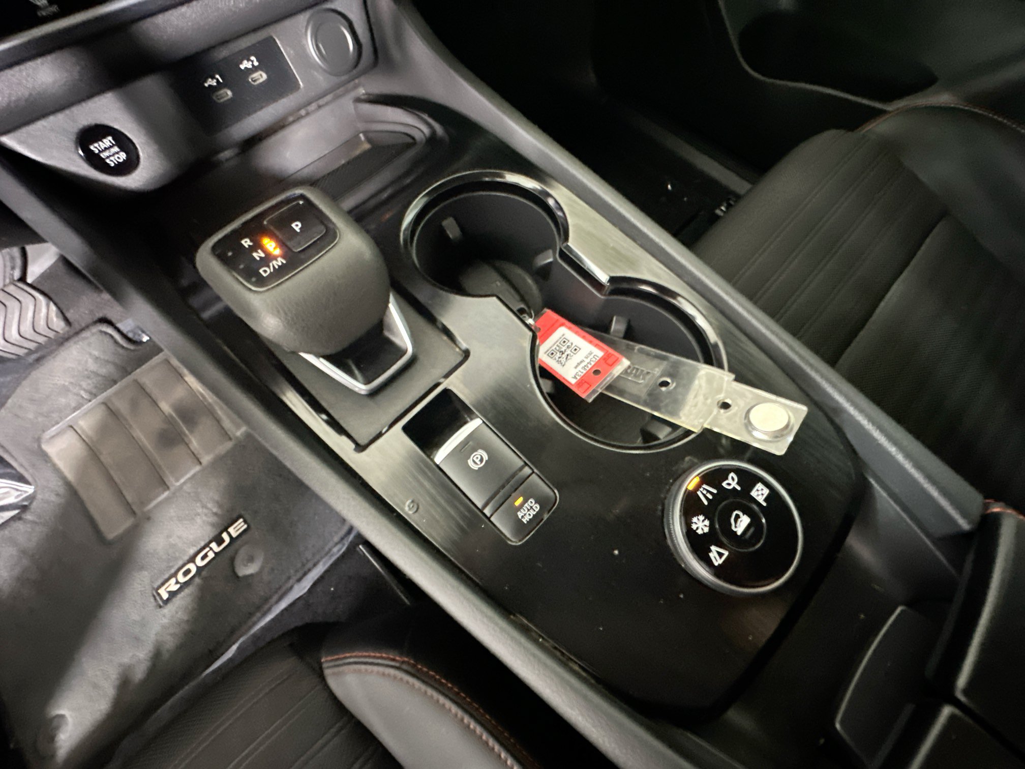 Used 2026 Nissan Rogue SV AWD/4WD image 22
