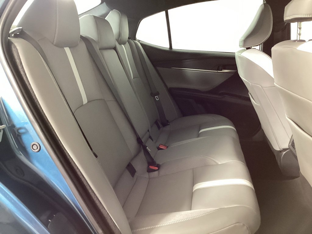Used 2025 Toyota Camry SE w/ Convenience Package FWD image 24