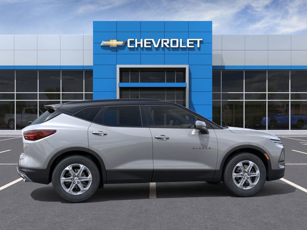 New 2026 Chevrolet Blazer LT w/ Sound & Technology Package image 5