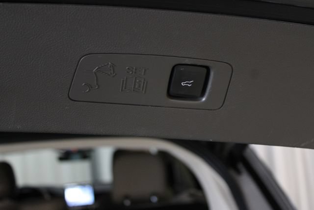 Used 2020 Lincoln Corsair Reserve w/ Equipment Group 201A AWD/4WD image 34