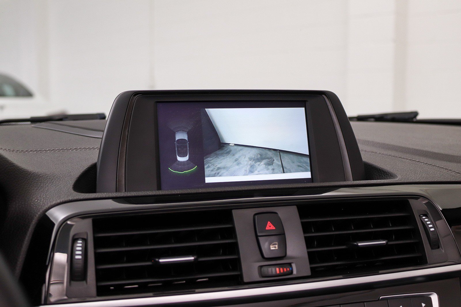 Used 2019 BMW 230i Convertible w/ Convenience Package RWD image 35