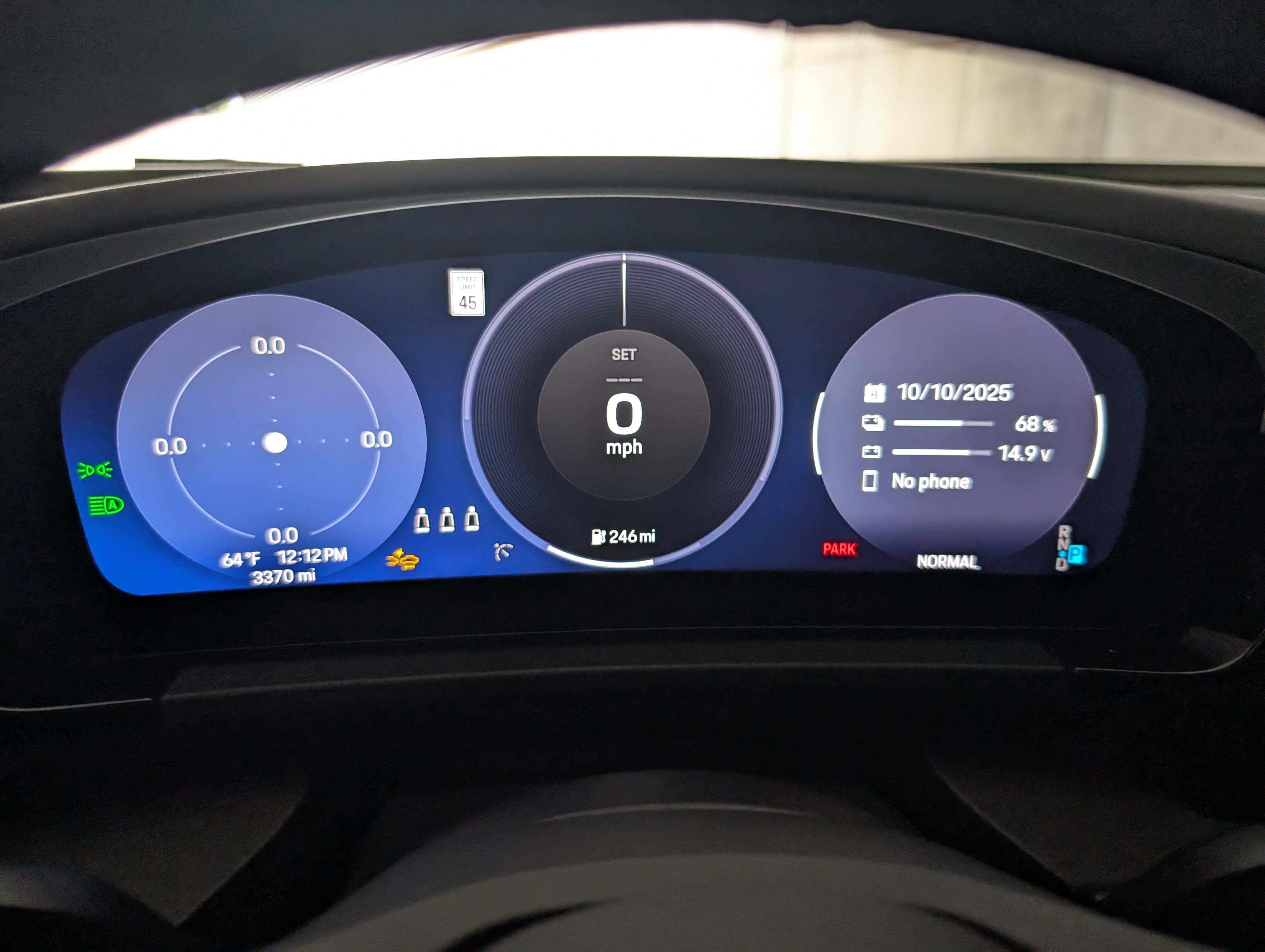 Used 2025 Porsche Macan Electric image 35