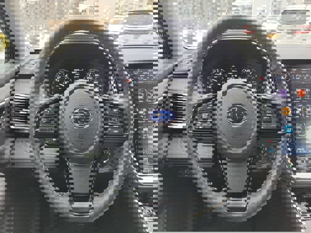 Used 2024 Subaru Outback Onyx Edition image 11