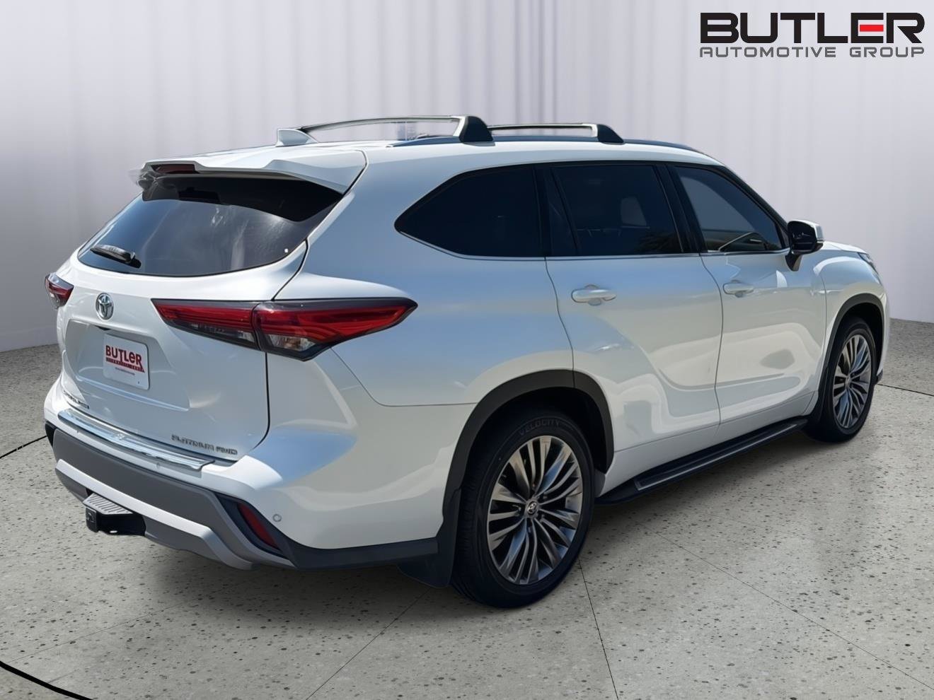 Used 2020 Toyota Highlander Platinum AWD/4WD image 6
