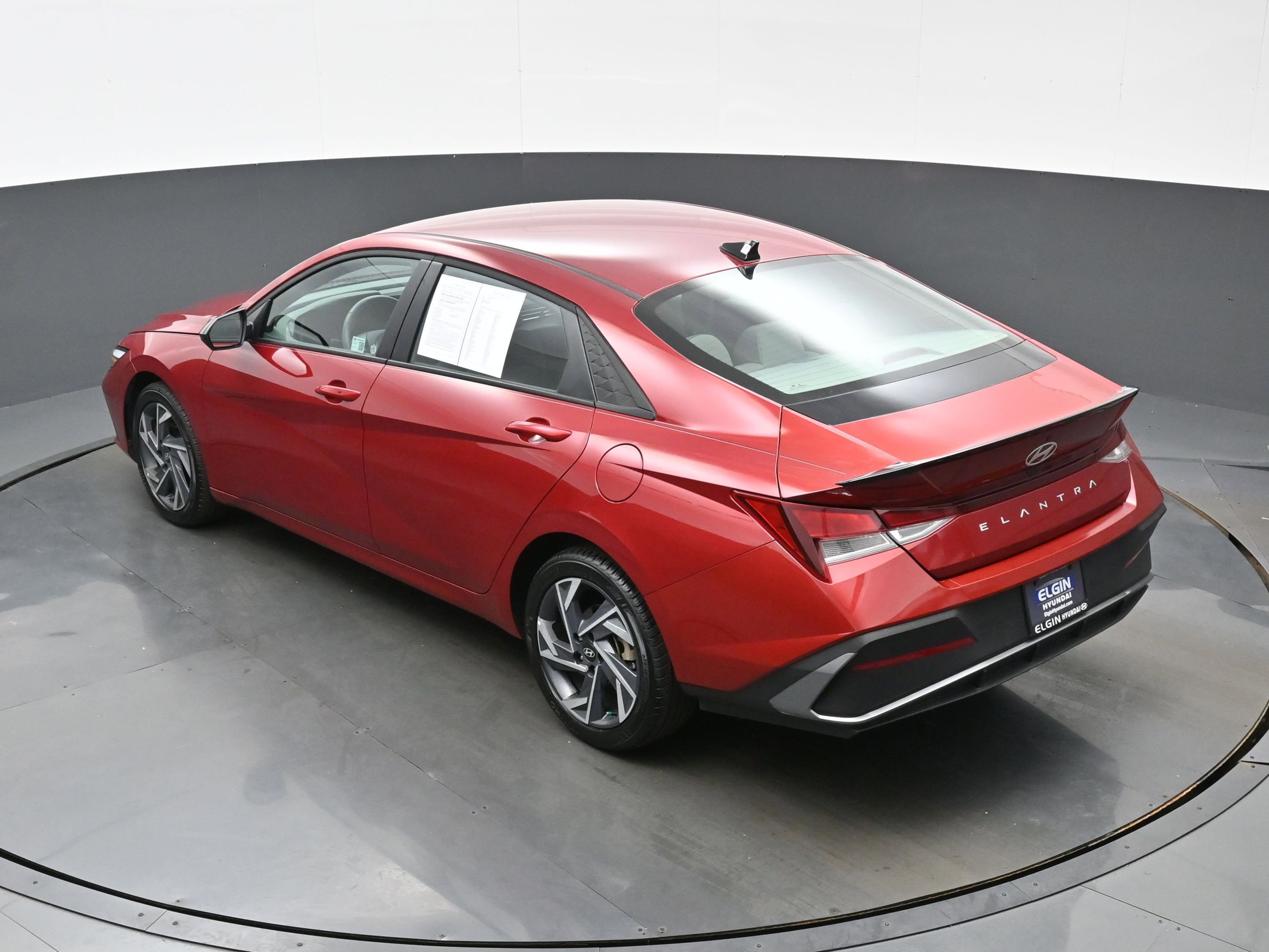Certified 2025 Hyundai Elantra Sport FWD image 34