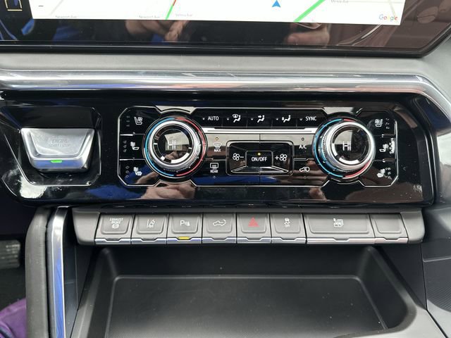 New 2026 GMC Sierra 3500 Denali Ultimate w/ LPO, Black Badging Package image 19