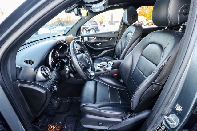 Used 2018 Mercedes-Benz GLC 300 4MATIC image 31