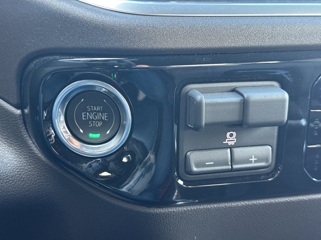 New 2026 GMC Sierra 1500 SLT w/ SLT Convenience Package image 26