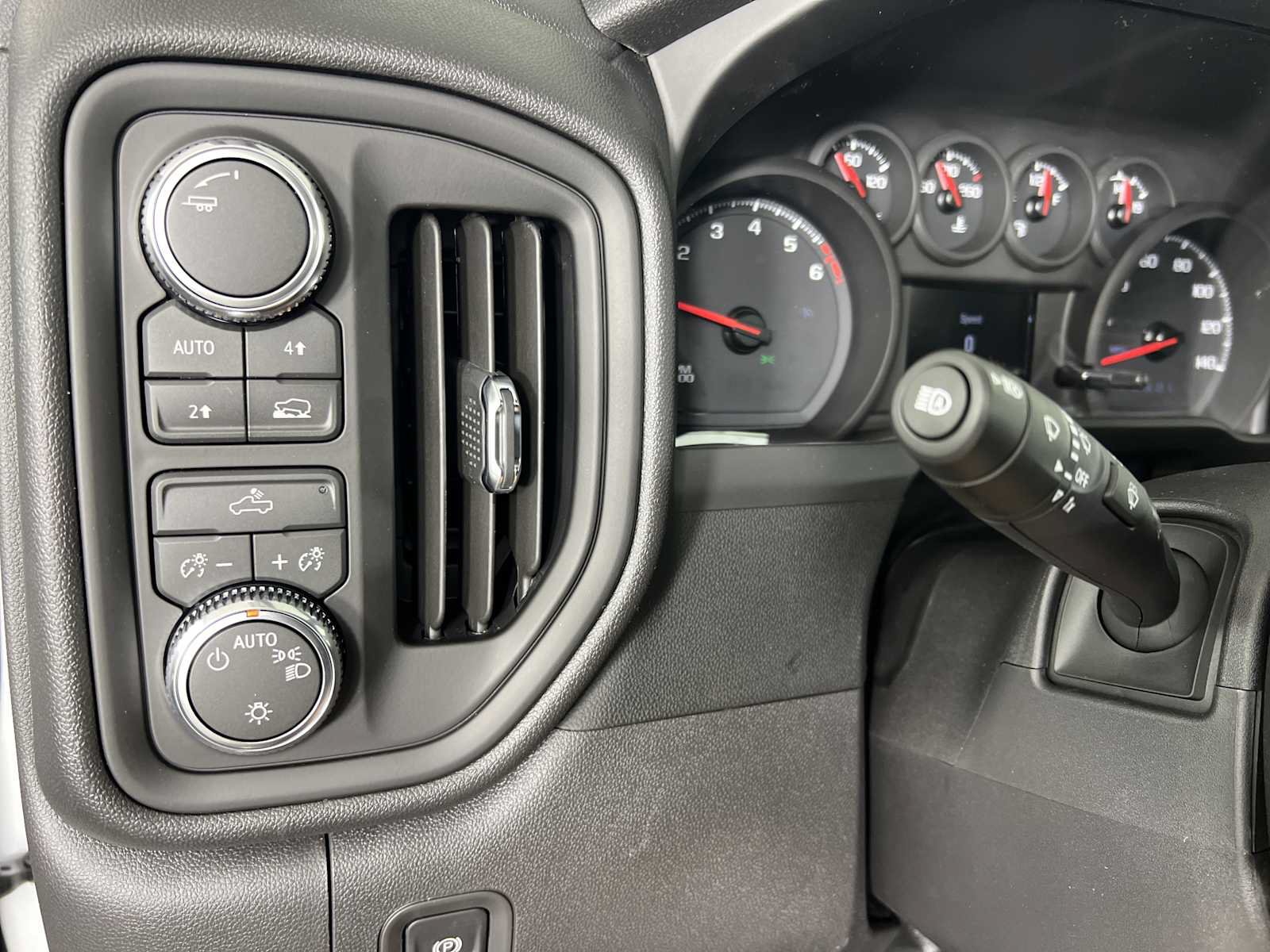 New 2026 GMC Sierra 1500 Pro AWD/4WD image 46