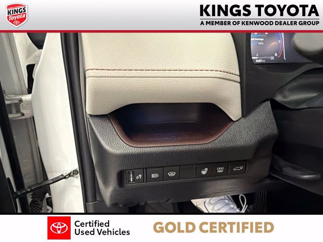 Used 2023 Toyota RAV4 Limited w/ Limited Grade Weather Package AWD/4WD image 29