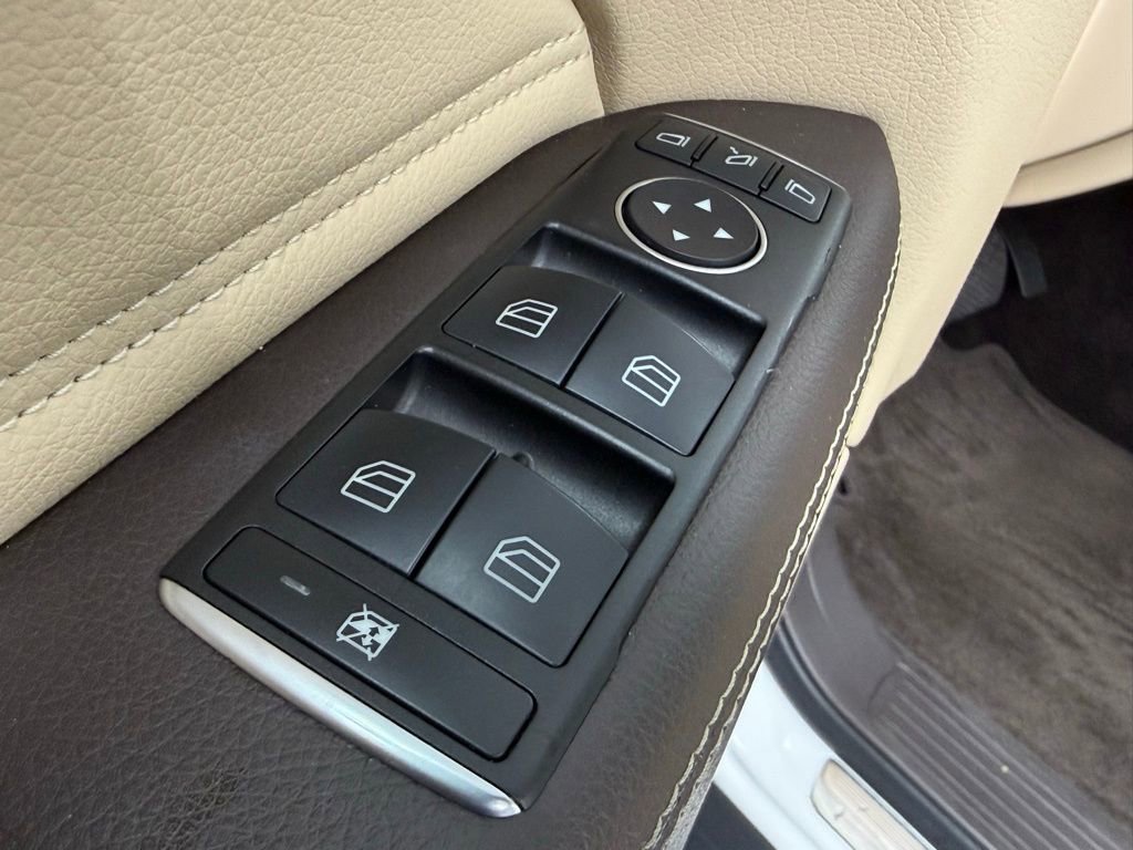 Used 2018 Mercedes-Benz GLE 350 image 16